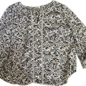 Collective Concepts Cream and Black Paisley Blouse